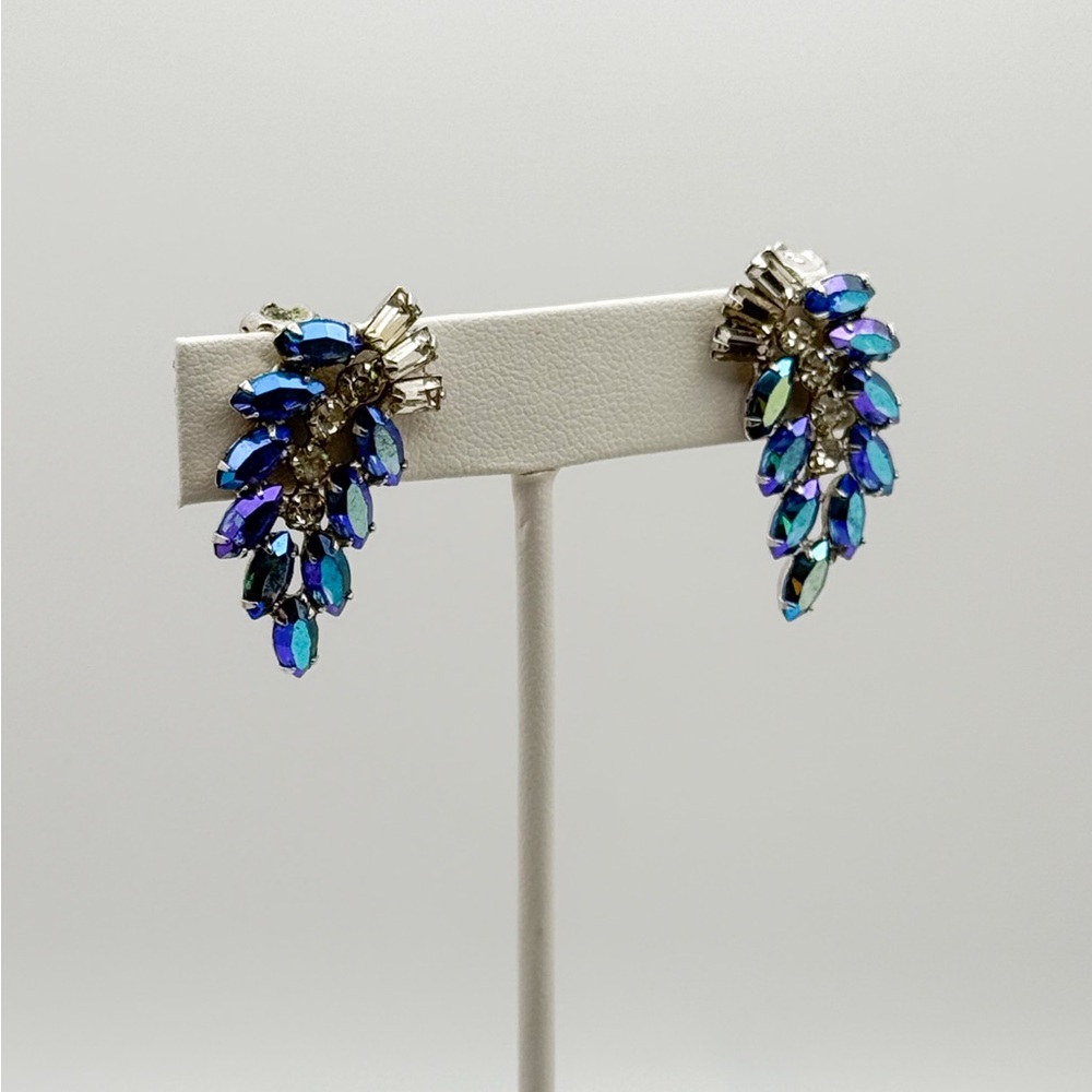 Vintage Blue and Silver B. David signed Rhinestone Crystal Clip-on Earrings - Picture 7 of 16
